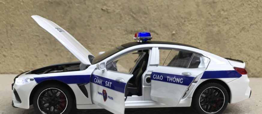 Xe Ô TÔ POLICE ( Cảnh Sát ) (46)