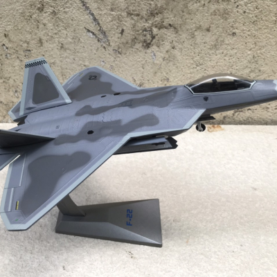 Máy bay Lockheed Martin F22 Raptor tỷ lệ 1:72