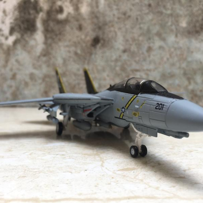 Máy bay Tiêm kích  (Mỹ) F14a Tomcat tỷ lệ 1:100