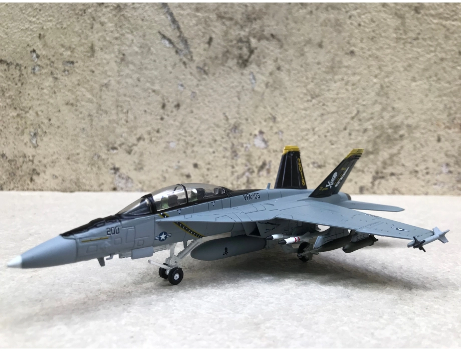 Máy bay Tiêm kích  (Mỹ) F14a Tomcat tỷ lệ 1:100