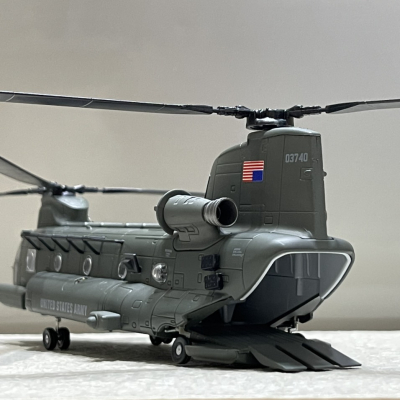 ​Mô hình Kim loại Máy bay Trực Thăng vận tải hạng nặng MH-47G chinook  tỷ lệ 1:72