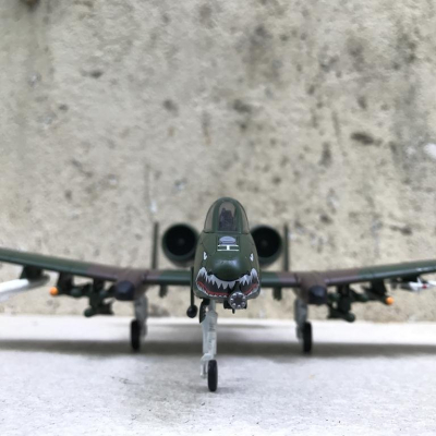 Mô hình Máy bay A-10 Thunderbolt II tỷ lệ 1:72