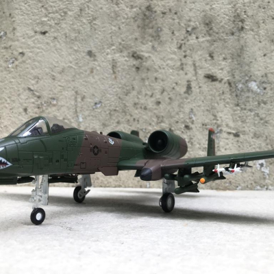 Mô hình Máy bay A-10 Thunderbolt II tỷ lệ 1:72