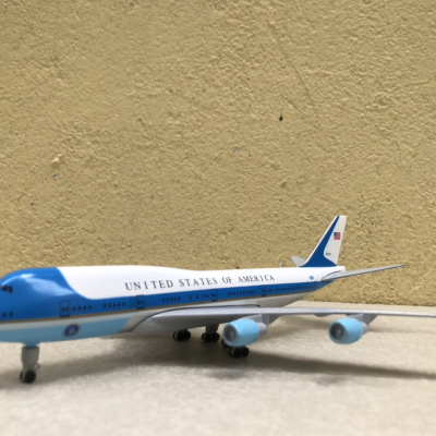 Mô hình máy bay AIR FORCE ONE tỷ lệ  1:350