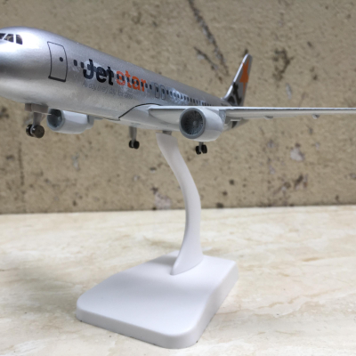 Mô hình máy bay AIRBUS A-320 Jetstar  tỷ lệ 1:350