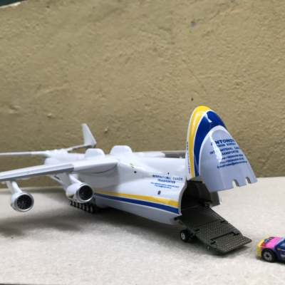Mô hình máy bay ANTONOV Airlines tỷ lệ 1:200