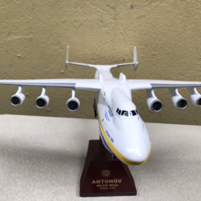 Mô hình máy bay ANTONOV Airlines tỷ lệ 1:200