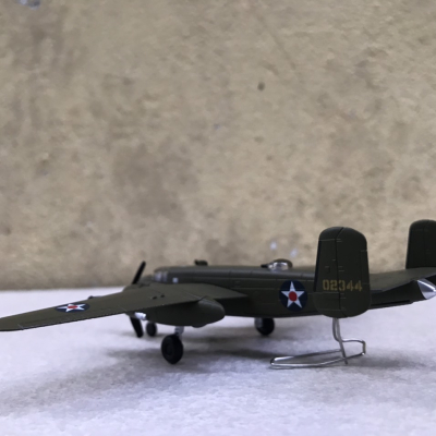 Mô hình Máy bay B-25 Mitchell 1941 tỷ lệ 1:200