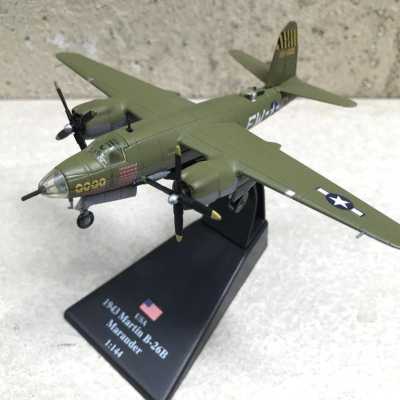 Mô hình Máy bay B-26 Marauder tỷ lệ 1:144