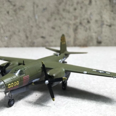 Mô hình Máy bay B-26 Marauder tỷ lệ 1:144