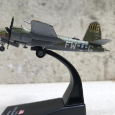 Mô hình Máy bay B-26 Marauder tỷ lệ 1:144