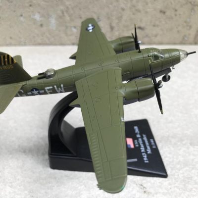 Mô hình Máy bay B-26 Marauder tỷ lệ 1:144