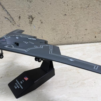 Mô hình Máy bay B-2A Spirit tỷ lệ 1:200