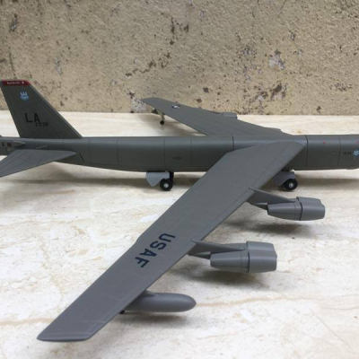Mô hình Máy bay B52 KẺ HỦY DIỆT tỷ lệ 1:200