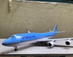 ​Mô hình máy bay Boeing 747-400 Korean Air  tỷ lệ 1:130