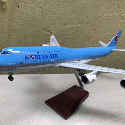 Mô hình máy bay Boeing 747-400 Korean Air  tỷ lệ 1:130