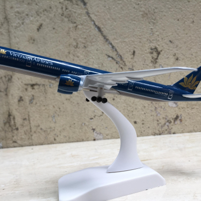 Mô hình máy bay Boeing 777 VIỆT NAM AIR LINE tỷ lệ 1:350