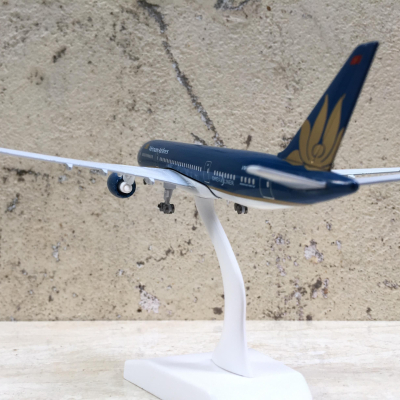 Mô hình máy bay Boeing A-350 VIỆT NAM AIR LINE tỷ lệ  1:350