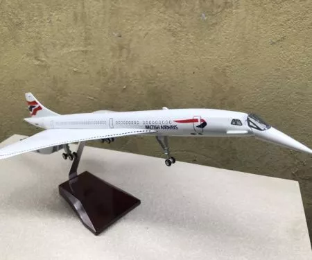 ​Mô hình máy bay Concorde British Airways tỷ lệ 1:125