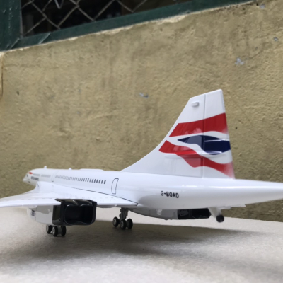 Mô hình máy bay Concorde British Airways tỷ lệ 1:125