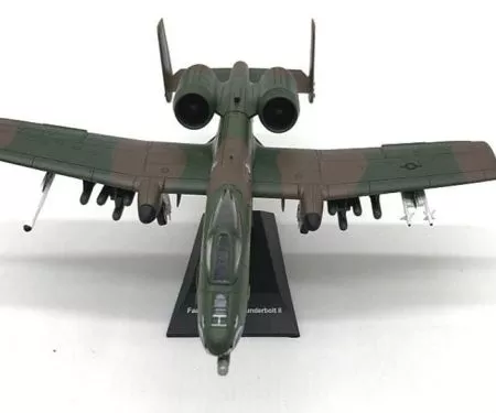 ​Mô hình Máy bay cường kích A-10 tỷ lệ 1:72