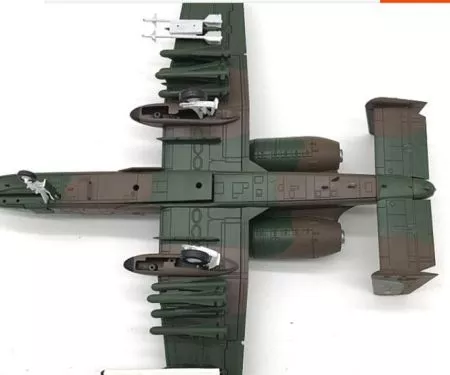 ​Mô hình Máy bay cường kích A-10 tỷ lệ 1:72
