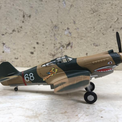 Mô hình máy bay Curtiss P-40 1942 tỷ lệ 1:72