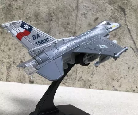 ​Mô hình Máy bay đồ chơi F-16 kim loại