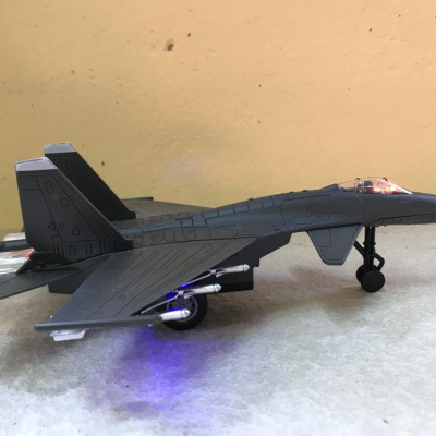 Mô hình Máy bay đồ chơi SU-35 kim loại &ABS