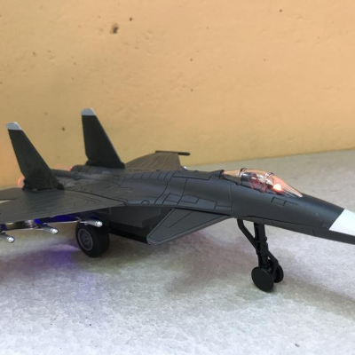 Mô hình Máy bay đồ chơi SU-35 kim loại &ABS