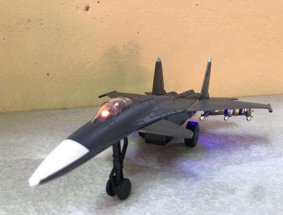 Mô hình Máy bay đồ chơi SU-35 kim loại &ABS Mô hình Máy bay đồ chơi SU-35 kim loại &ABS