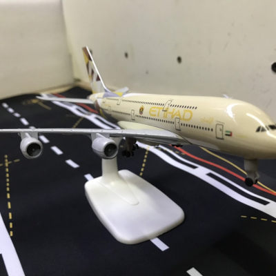 Mô hình máy bay Etihad Airways A380  tỷ lệ 1:350