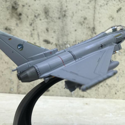 Mô hình Máy bay Eurofighter Typhoon Germany tỷ lệ 1:100