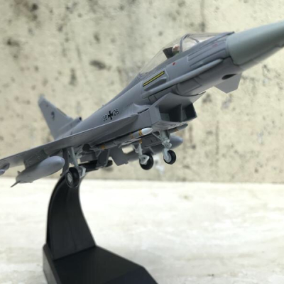 Mô hình Máy bay Eurofighter Typhoon Germany tỷ lệ 1:100