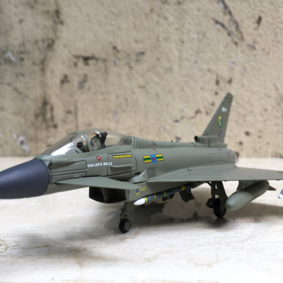Mô hình Máy bay Eurofighter Typhoon Pháp tỷ lệ 1:100