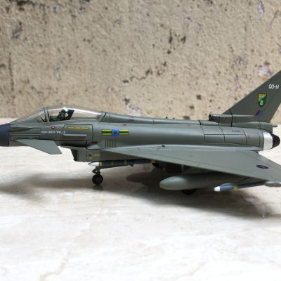 Mô hình Máy bay Eurofighter Typhoon Pháp tỷ lệ 1:100