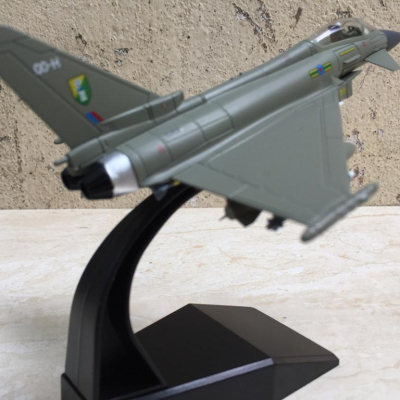 Mô hình Máy bay Eurofighter Typhoon Pháp tỷ lệ 1:100