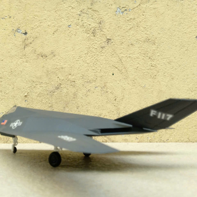 ​Mô hình Máy báy F-117 Chím Ưng Đêm tỷ lệ 1:48