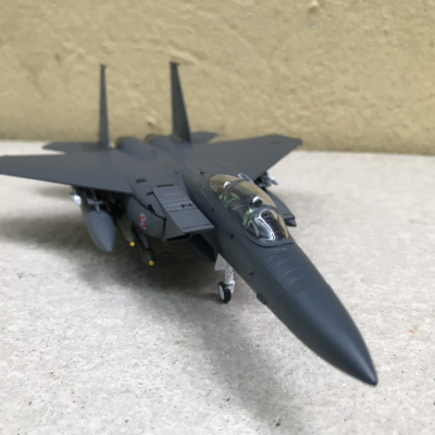 Mô hình Máy bay F-15E tỷ lệ 1:100