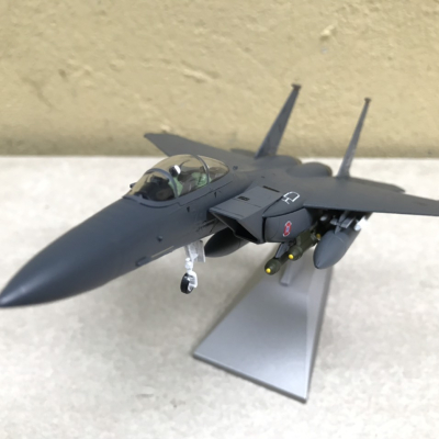 Mô hình Máy bay F-15E tỷ lệ 1:100