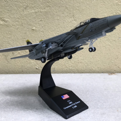 Mô hình Máy bay F-14a Gumman Tomcat  tỷ lệ 1:100