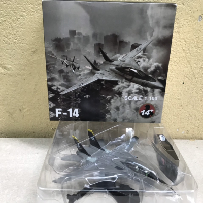 Mô hình Máy bay F-14a Gumman Tomcat  tỷ lệ 1:100