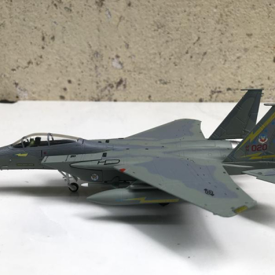 Mô hình Máy bay F-15 EX  tỷ lệ 1:100