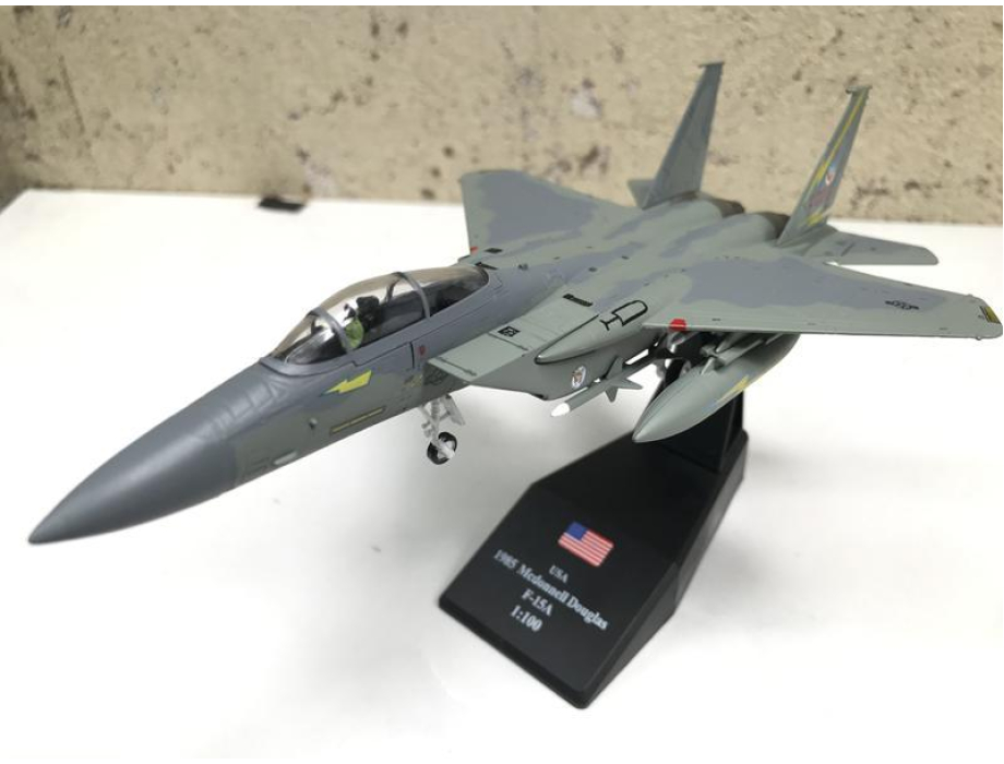Mô hình Máy bay F-15 EX tỷ lệ 1:100 Mô hình Máy bay F-15 EX tỷ lệ 1:100