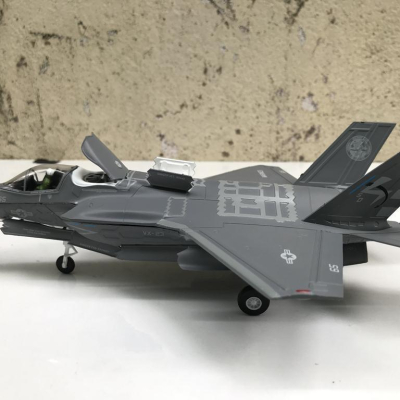 Mô hình Máy bay F- 35B MARINE Corps tỷ lệ 1:72