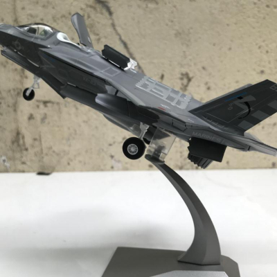 Mô hình Máy bay F- 35B MARINE Corps tỷ lệ 1:72