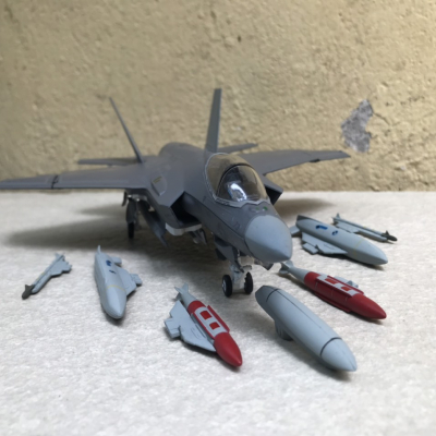 Mô hình Máy bay F- 35C Lightning II new tỷ lệ 1:72