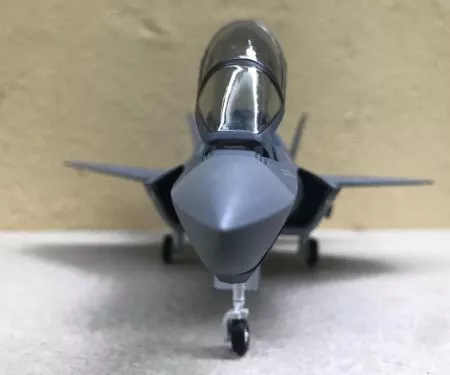 ​Mô hình Máy bay F- 35C Lightning II  tỷ lệ 1:48