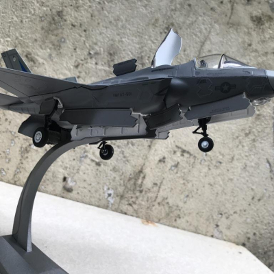 Mô hình Máy bay F- 35B Lightning II tỷ lệ 1:72