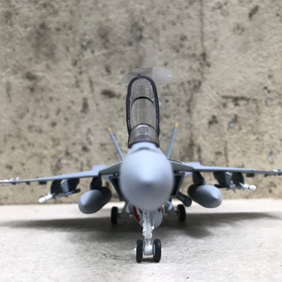 Mô hình Máy bay F/A-18F Super Hornet tỷ lệ 1:72